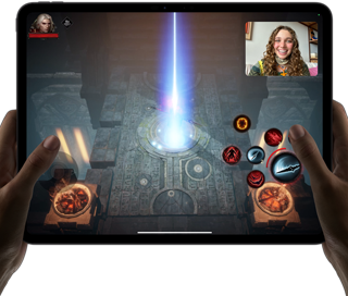 iPad Pro แสดงการเล่นเกมประสิทธิภาพสูงใน SharePlay